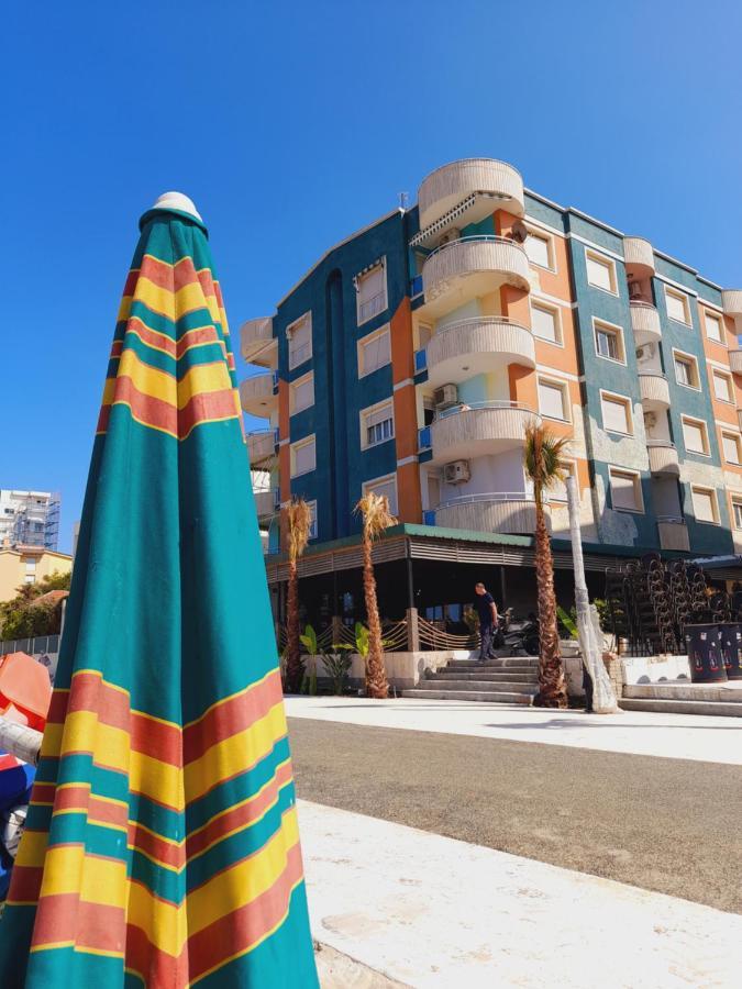 Seaside Deluxe Apartment Durrës 외부 사진