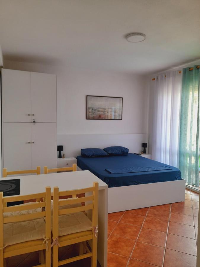 Seaside Deluxe Apartment Durrës 외부 사진