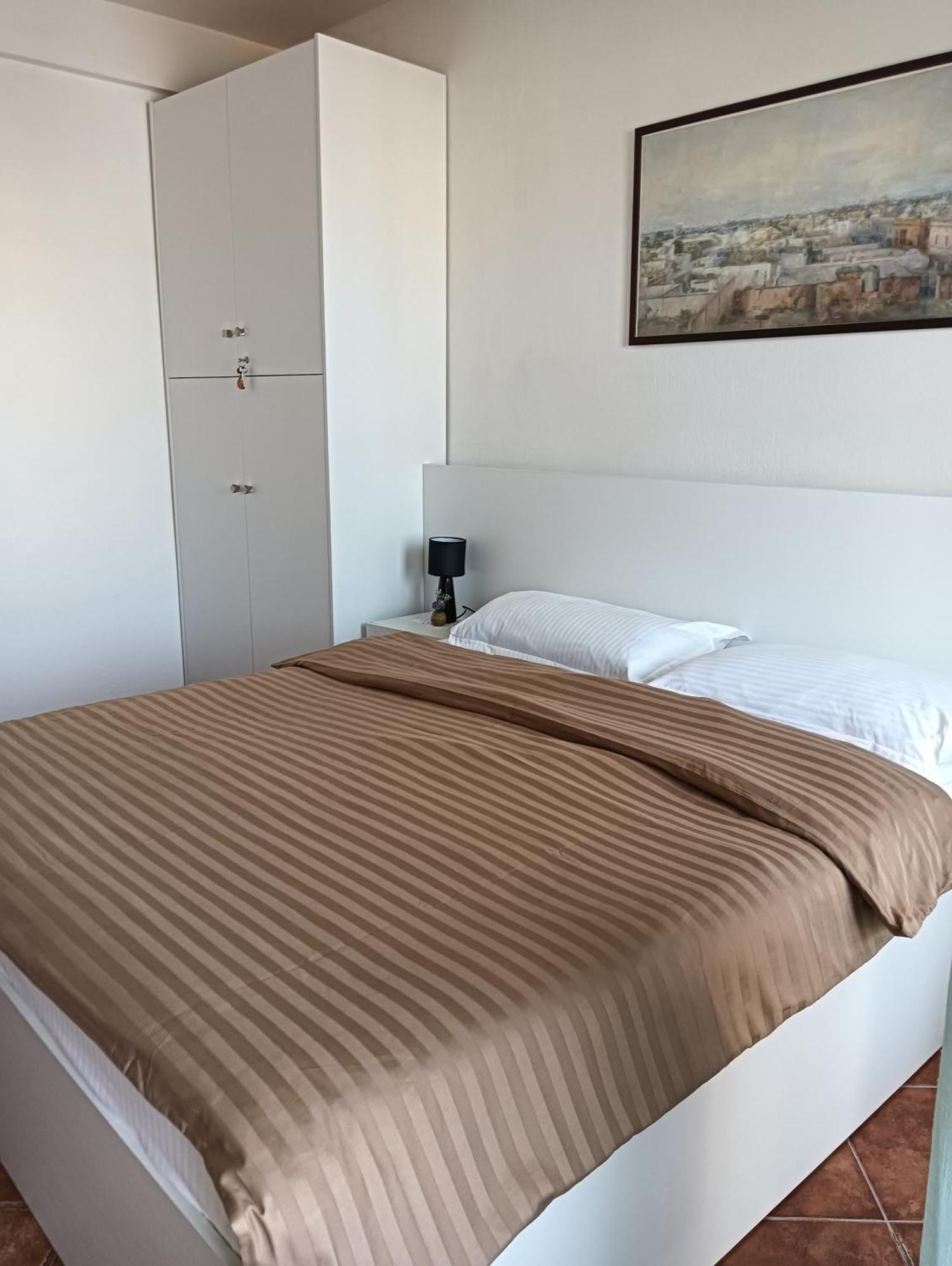 Seaside Deluxe Apartment Durrës 외부 사진